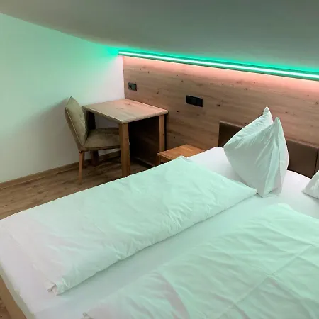 Bed & Breakfast Garni Siegmundshof - Inclusive Joker Card Im Sommer Saalbach-Hinterglemm