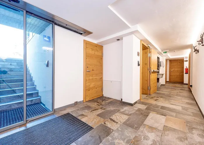 Garni Siegmundshof - Inclusive Joker Card Im Sommer ベッド・アンド・ブレックファスト ザールバッハ・ヒンターグレム